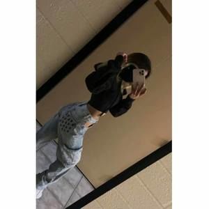 Meet your Posher, Ariadna